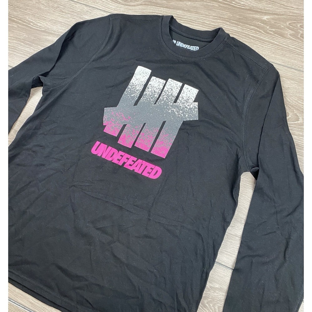 Undefeated Men's Long Sleeve Icon Logo Graphic T Shirt Black Pink Size M